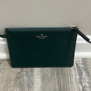 Kade Spade wristlet - NWOT